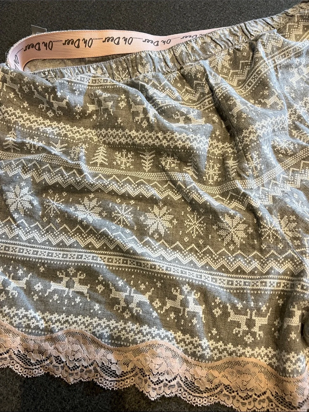 NWT Maurices Gray Fair Isle Sleep Shorts with Pink Lace Trim